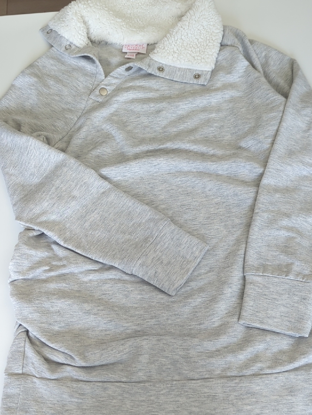 Maternity Cozy Sherpa-Lined Pullover Sweatshirt - Light Heather Gray